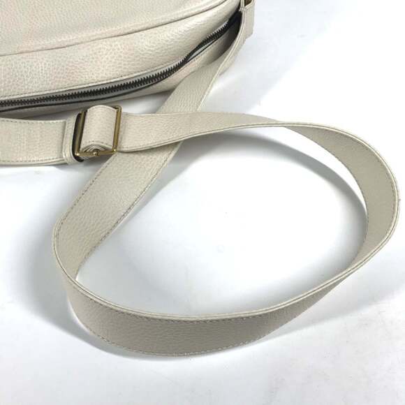 GUCCI Authentic White Leather Messenger Shoulder Bag - Picture 13 of 16